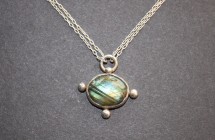 labradorite pendant